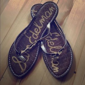 Sam Edelman thong flip flops